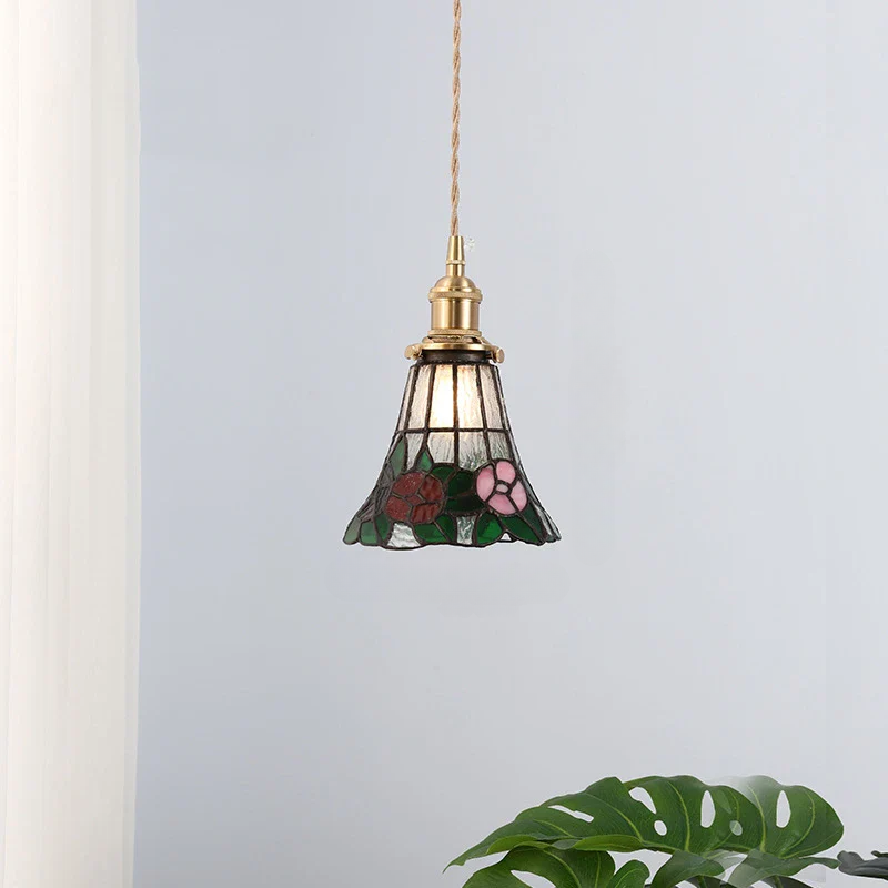 Suspension en treillis métallique design rétro