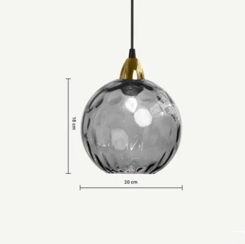 Suspension en boule de verre coloré gris