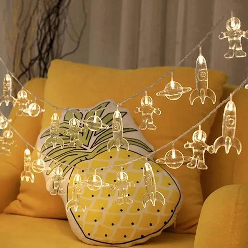 guirlande-led-astronaute-fusee-decorative-planete
