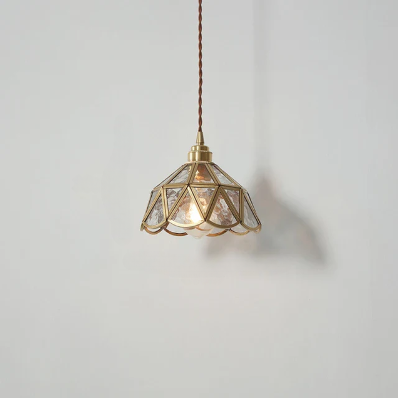 Suspension rétro scandinave en treillis métallique
