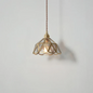 Suspension rétro scandinave en treillis métallique
