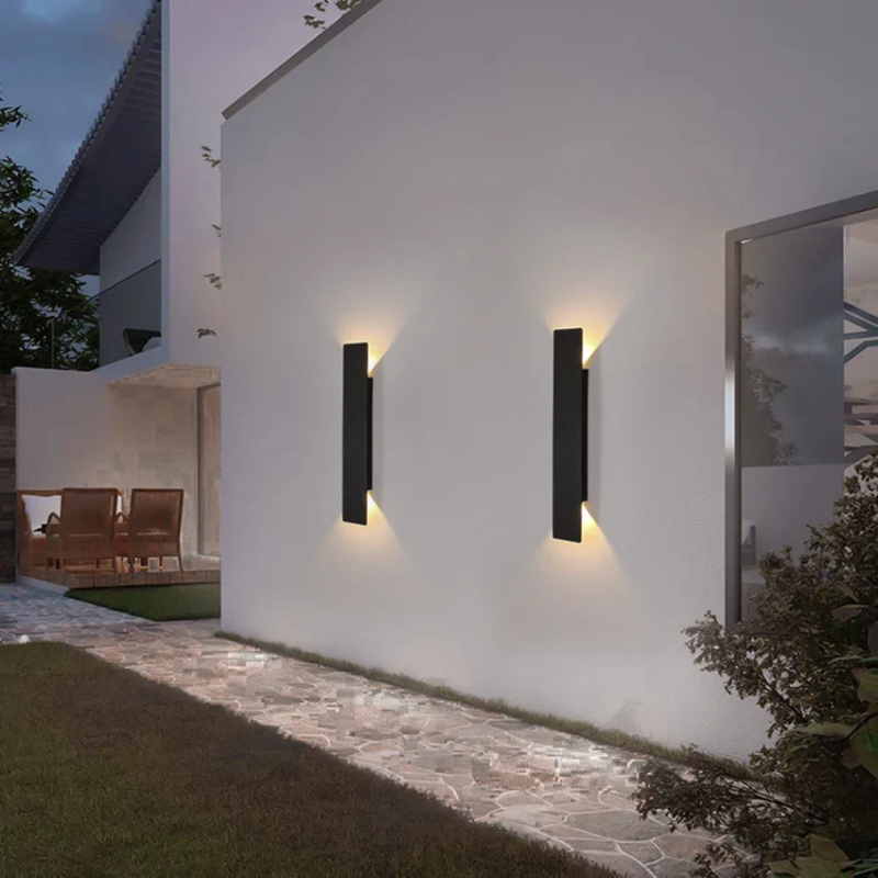 Applique LED extérieure moderne