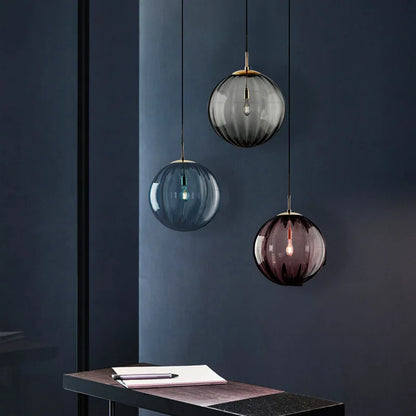 Lustre moderne en verre teinté LED