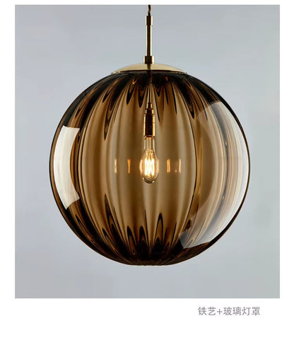 Lustre moderne en verre teinté LED