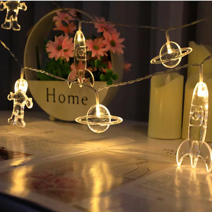 guirlande-led-astronaute-fusee-decorative-planete-chambre-enfant