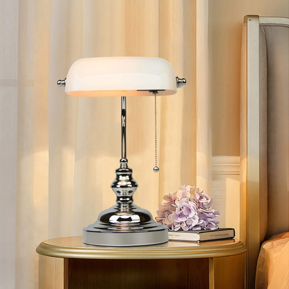 Lampe de bureau de banquier en verre blanc